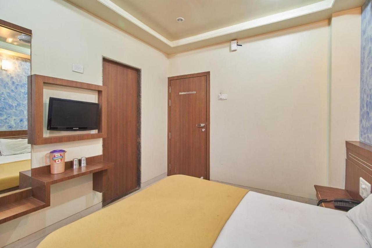 Hotel Jain Residency Ширди Экстерьер фото